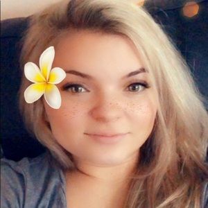 Meet your Posher, Stanca